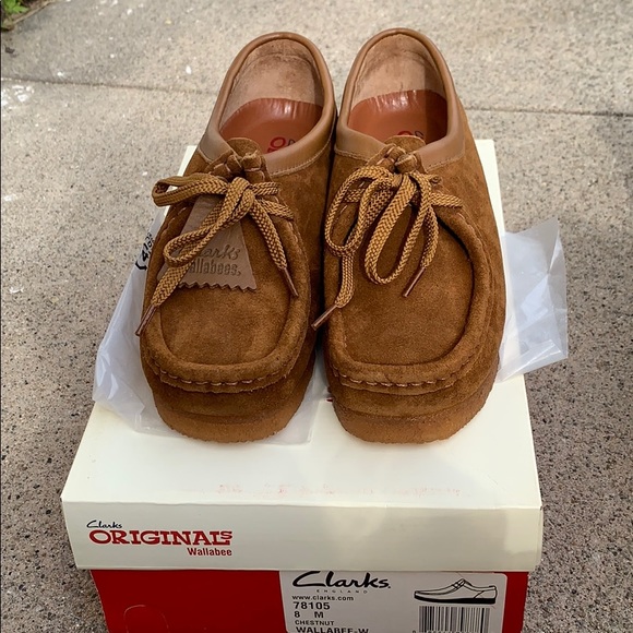 Clarks Shoes - Brand new wallabees chestnut woman’s size 8